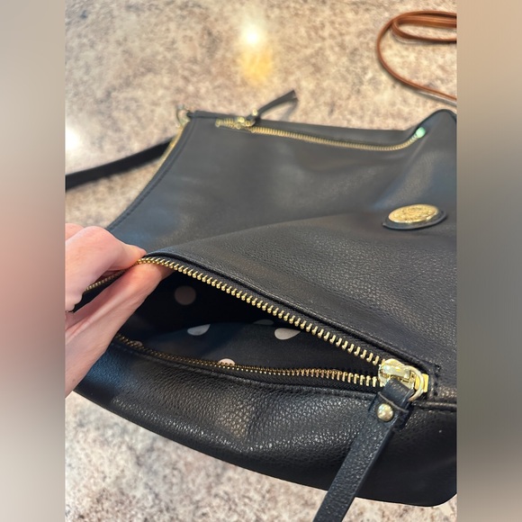 Anne Klein Shoulder Bag - Picture 6 of 7